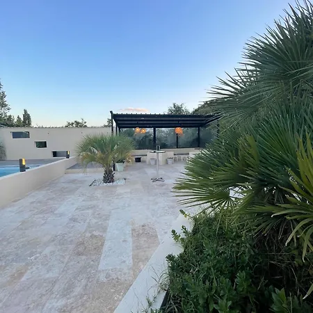 Maison Charmante A + Piscine Сasa de vacaciones Ghisonaccia