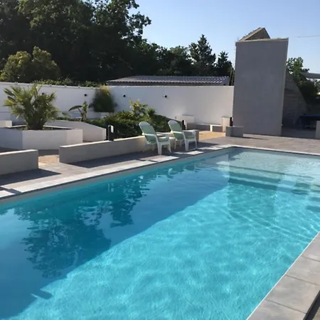 Maison Charmante A + Piscine Vakantiehuis *